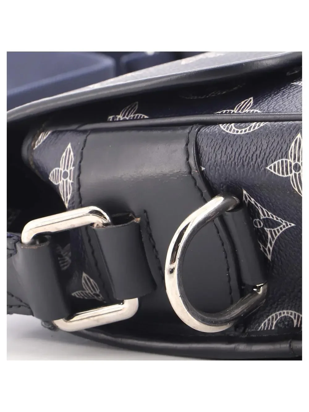 Louis Vuitton Messenger Bag Limited #340782L20B